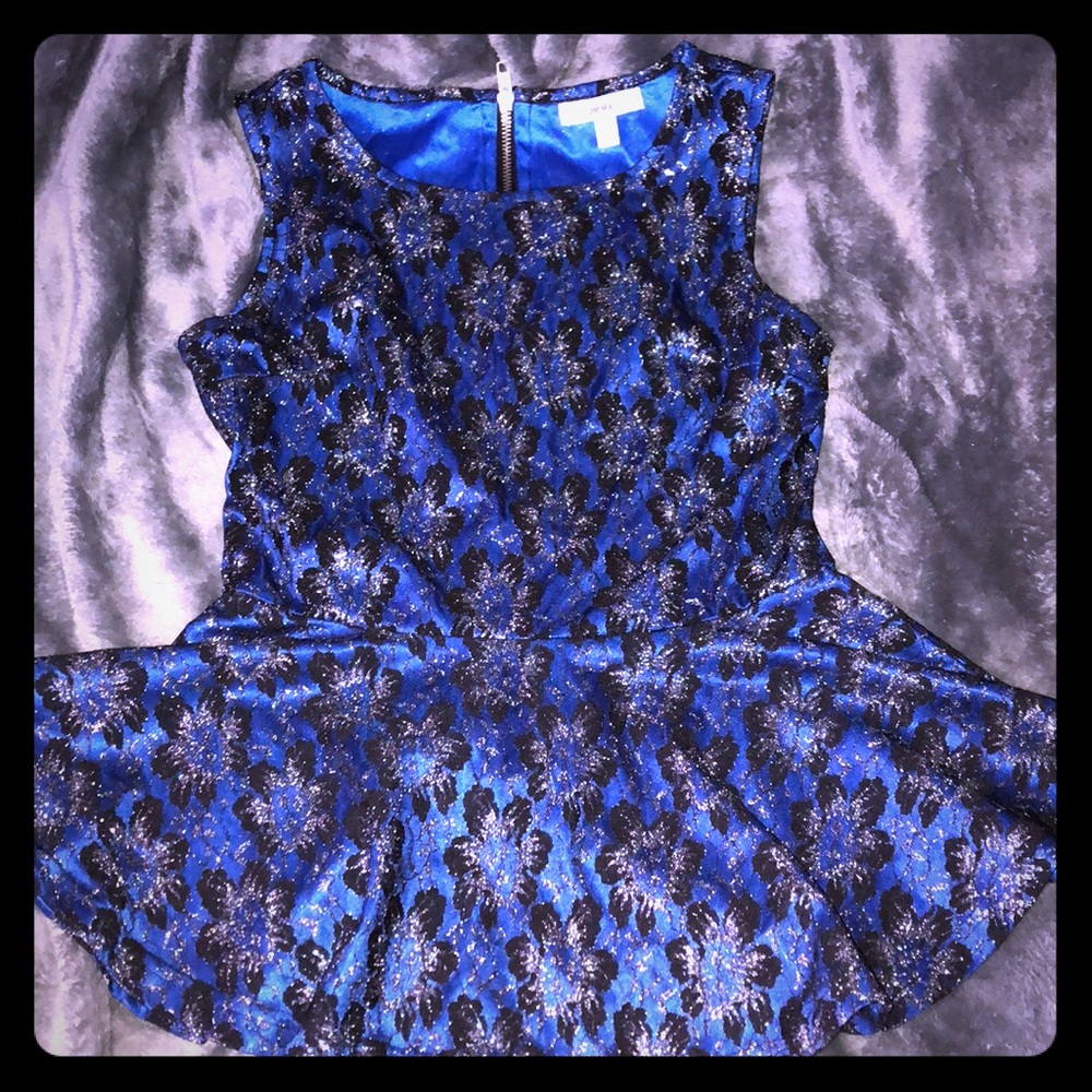 A blue shirt